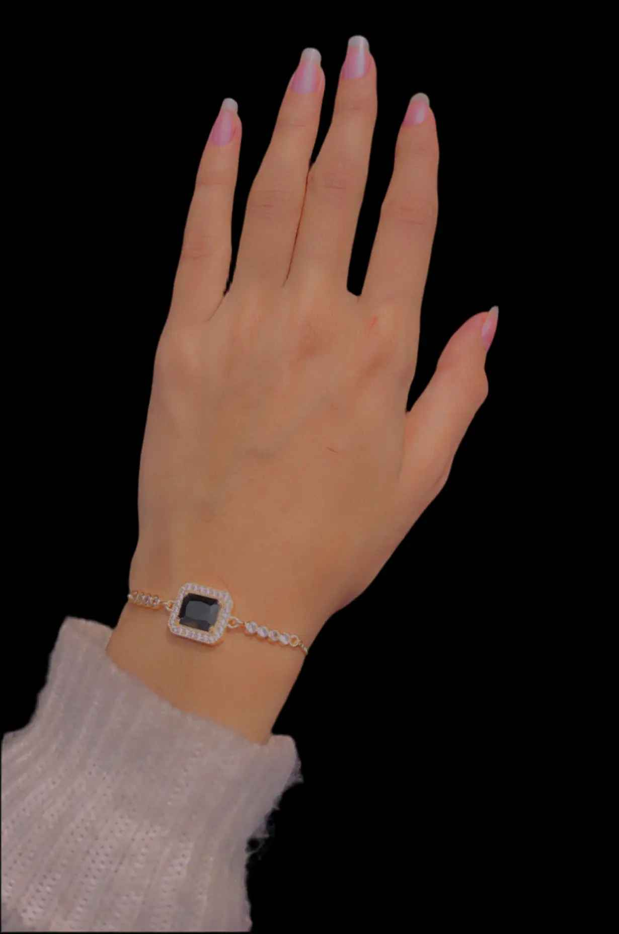 Luxurious adjustable Bracelet